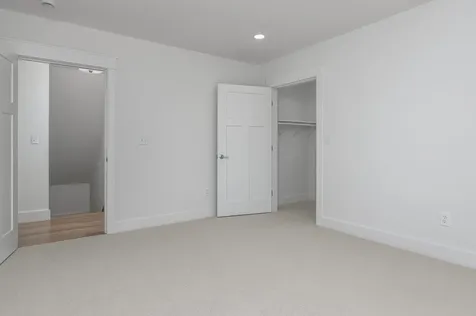 11 Sunset Avenue Hampstead NH 03841