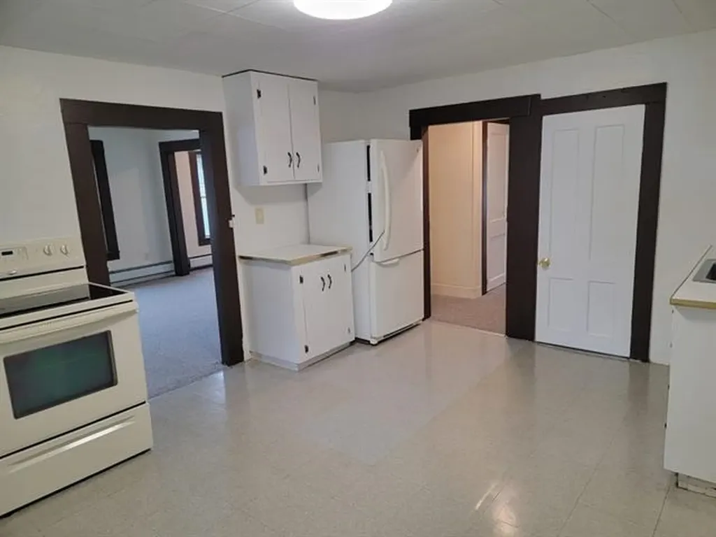 10B Dyer Street Laconia NH 03246