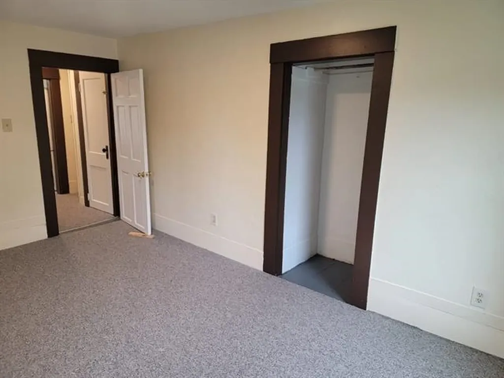 10B Dyer Street Laconia NH 03246