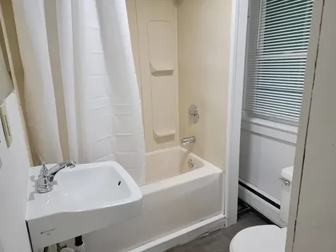 10B Dyer Street Laconia NH 03246