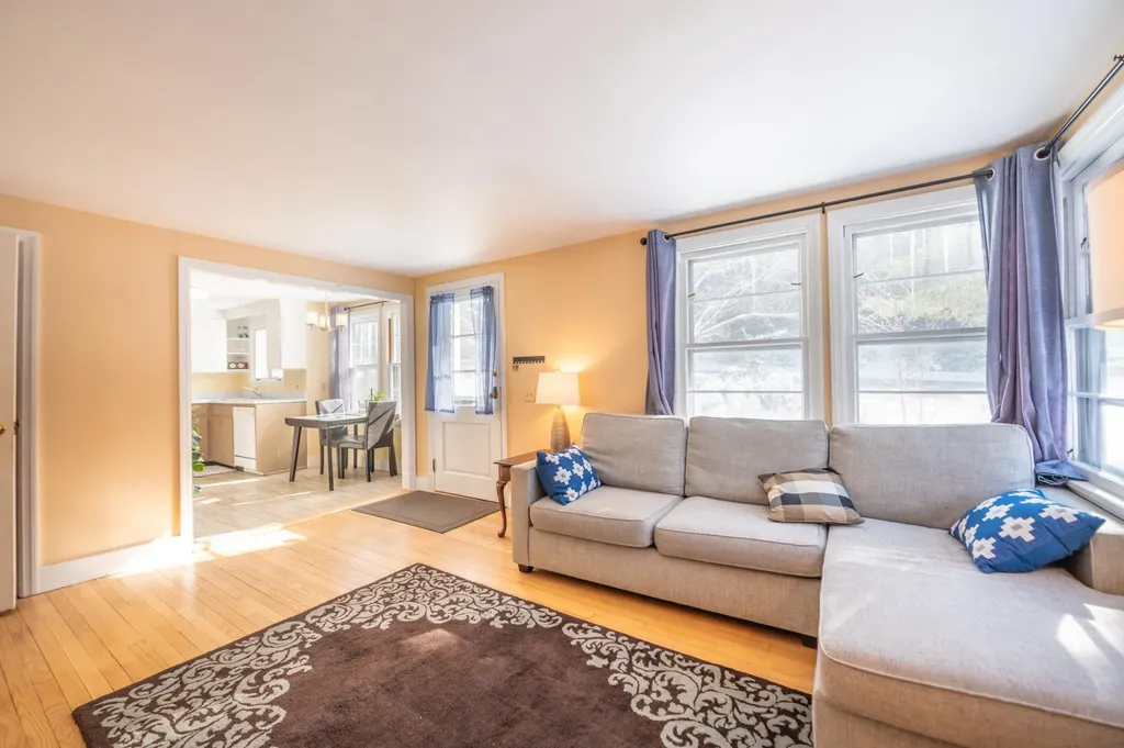 752 Route 9 East Wilmington VT 05363