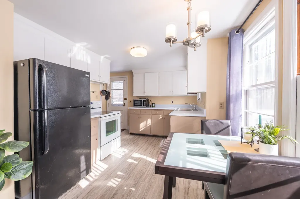 752 Route 9 East Wilmington VT 05363