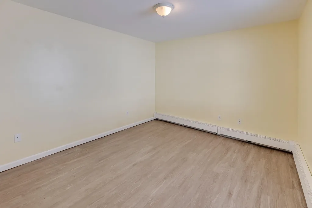 14 Cummings Hill Road Plymouth NH 03264