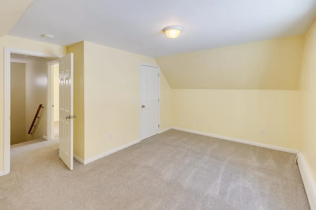 14 Cummings Hill Road Plymouth NH 03264