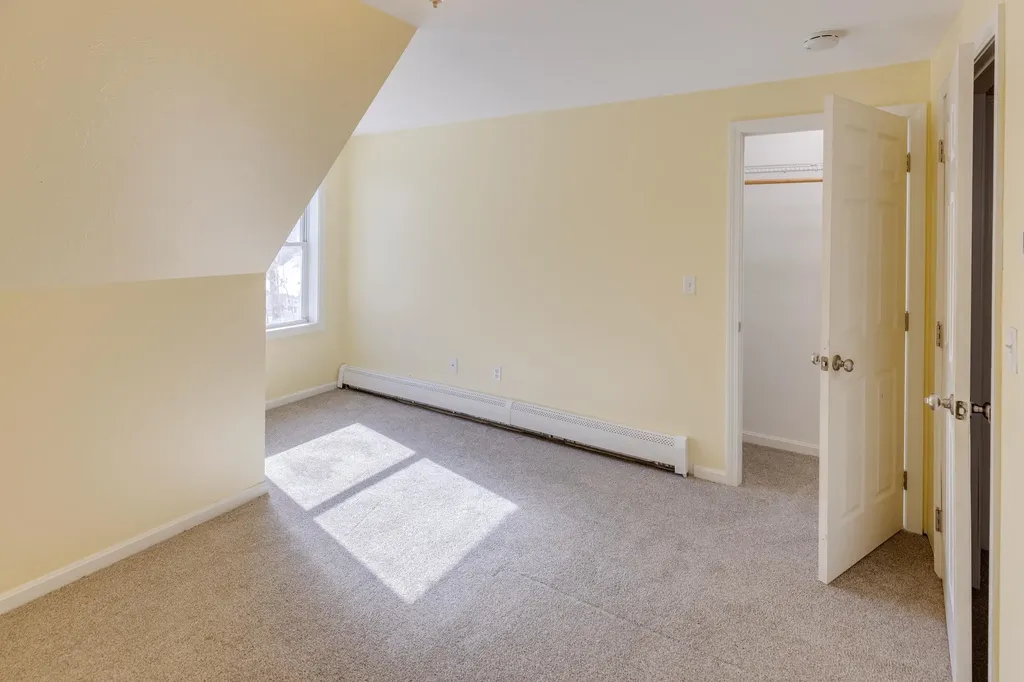 14 Cummings Hill Road Plymouth NH 03264