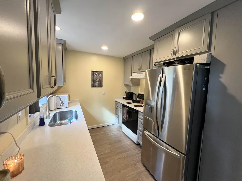 14 Cummings Hill Road Plymouth NH 03264