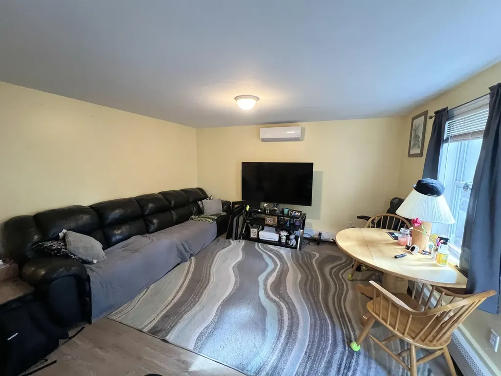 14 Cummings Hill Road Plymouth NH 03264