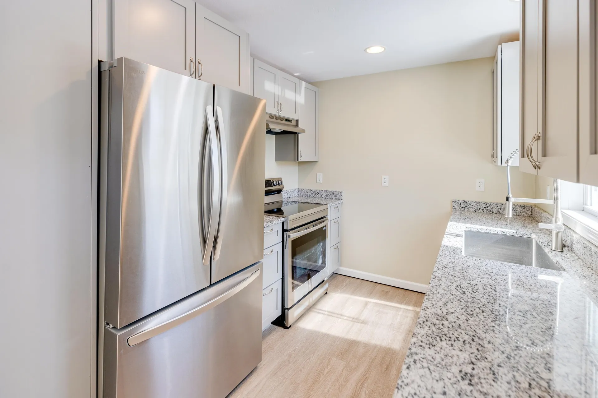 14 Cummings Hill Road Plymouth NH 03264