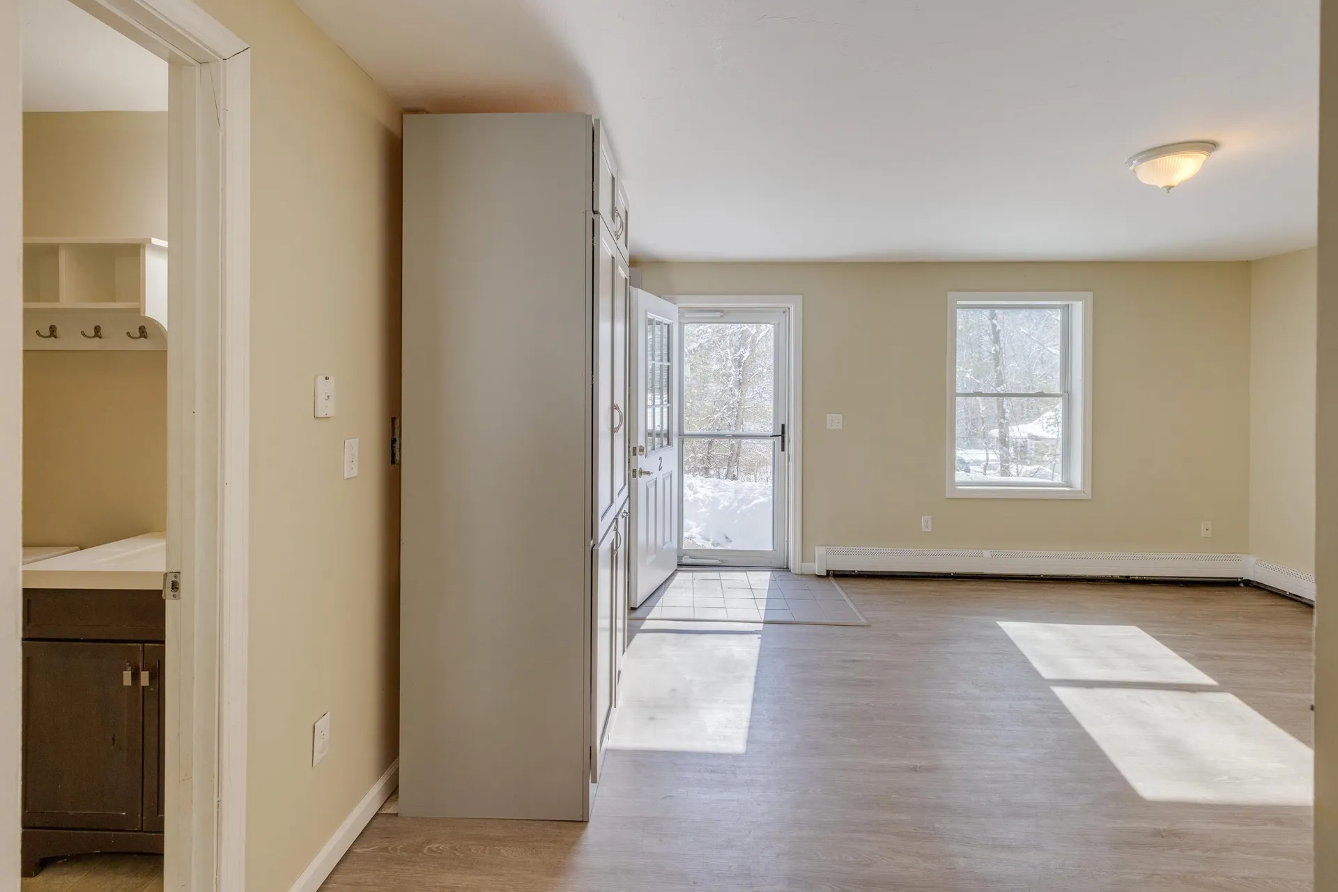 14 Cummings Hill Road Plymouth NH 03264