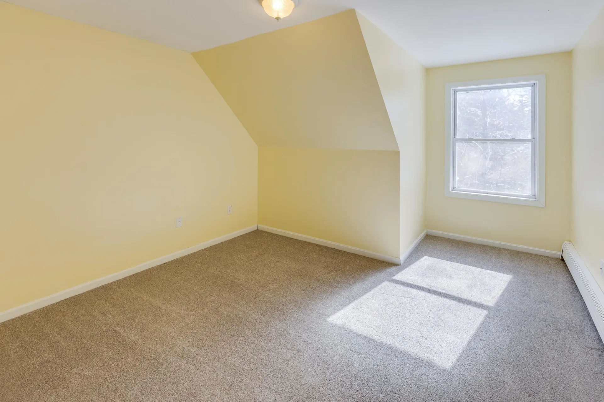 14 Cummings Hill Road Plymouth NH 03264