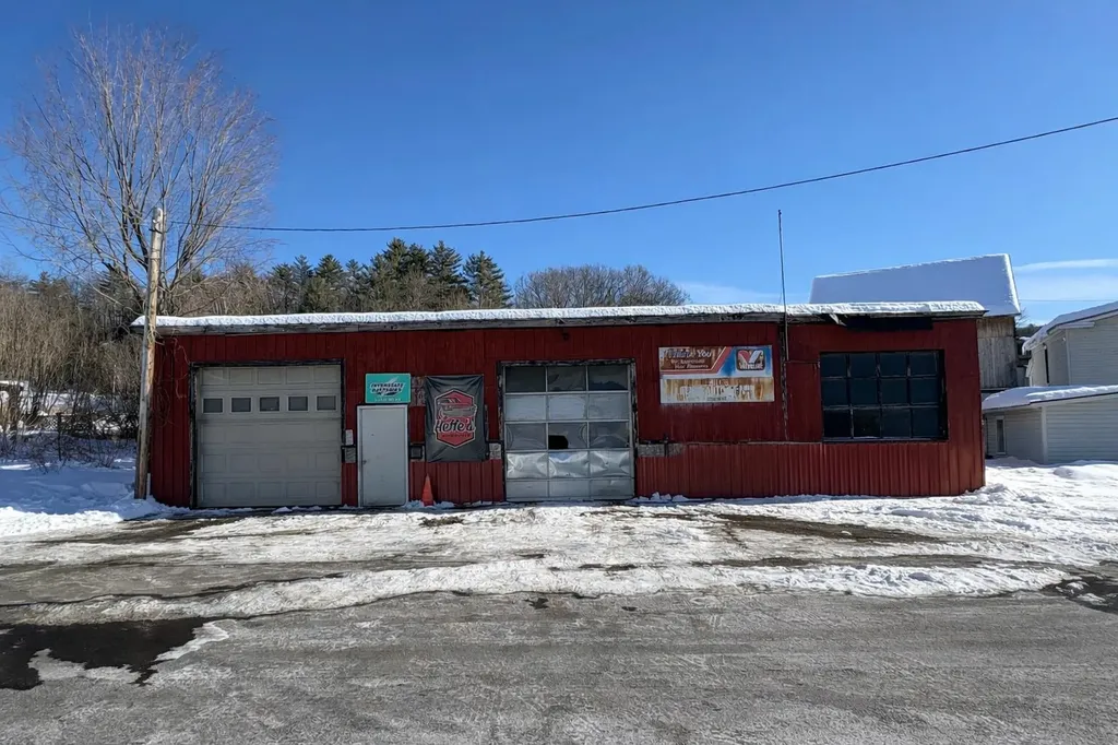 5 Broad Brook Road Winchester NH 03441-2631