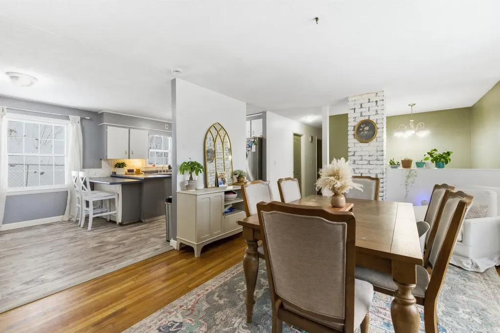 82 Scotts Drive Charlestown NH 03603