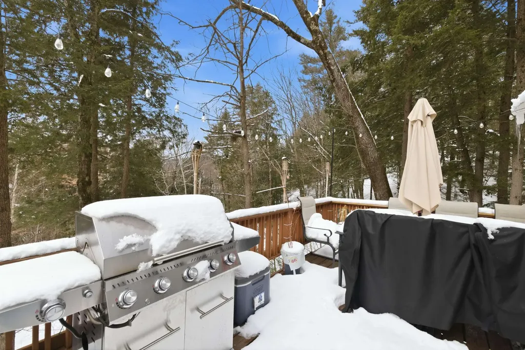 82 Scotts Drive Charlestown NH 03603