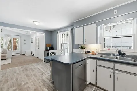 82 Scotts Drive Charlestown NH 03603