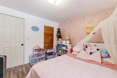 82 Scotts Drive Charlestown NH 03603