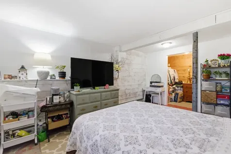 82 Scotts Drive Charlestown NH 03603