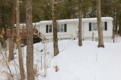 82 Scotts Drive Charlestown NH 03603