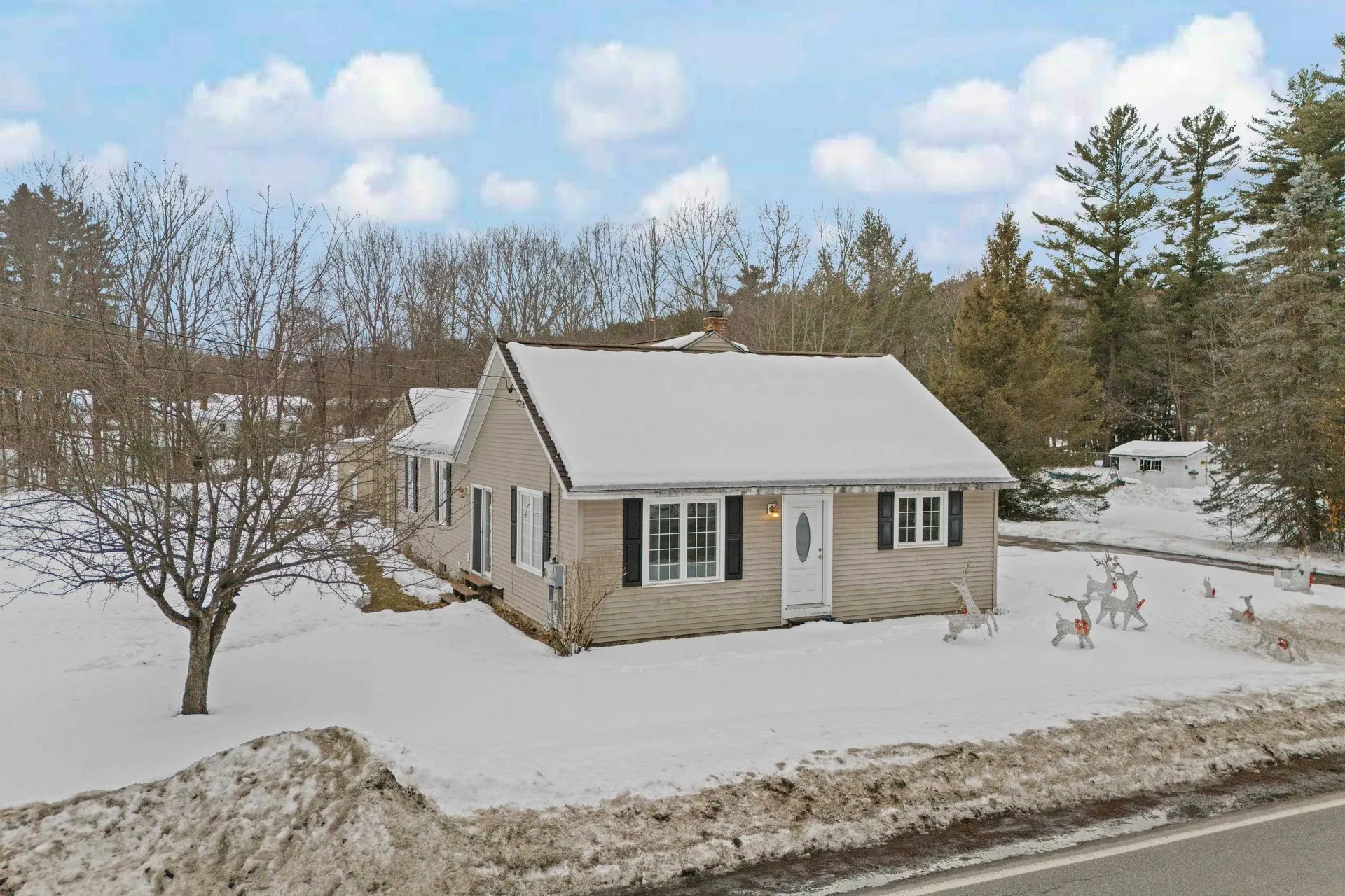 129 New Boston Road Goffstown NH 03045