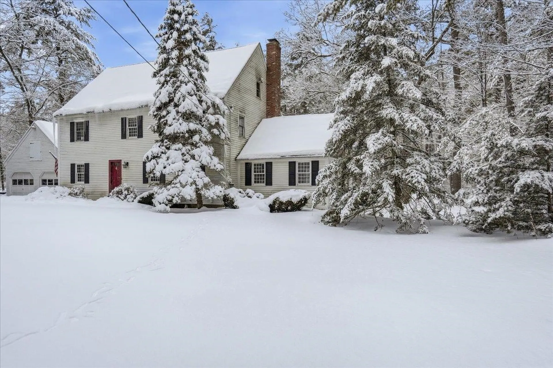 105 Rideout Road Hollis NH 03049