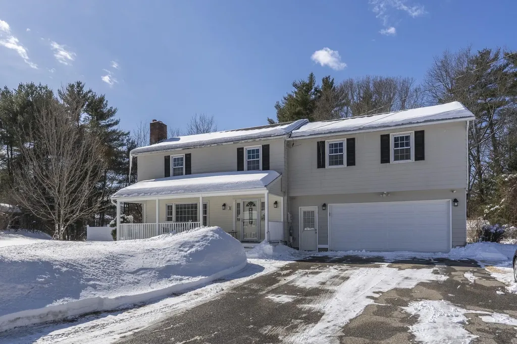 31 Pine Crest Drive Goffstown NH 03045