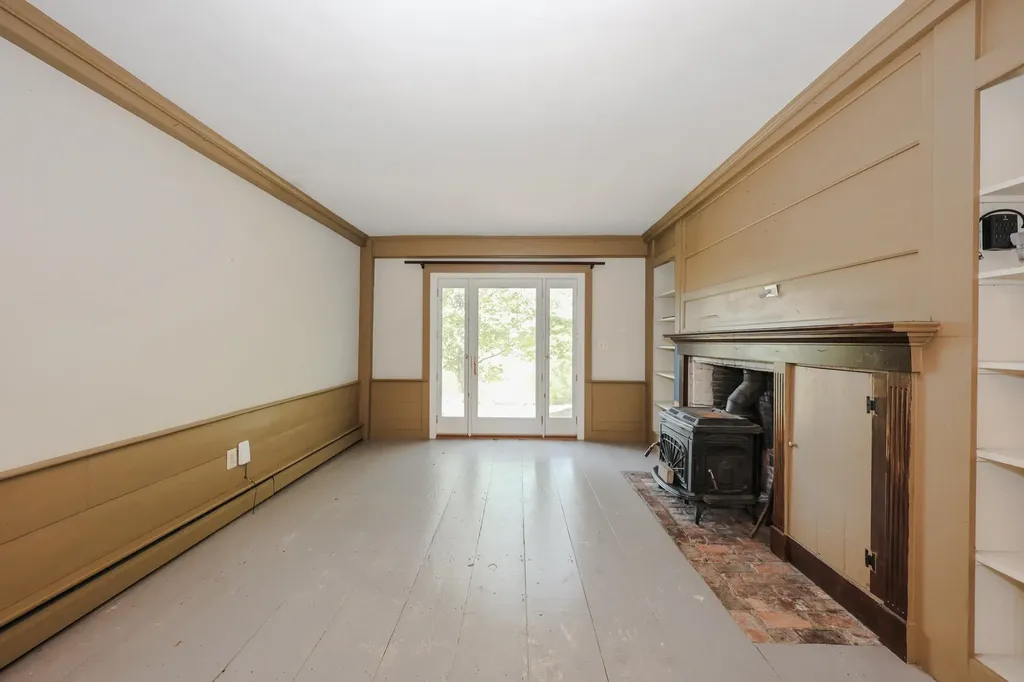 67 Candia Road Deerfield NH 03033