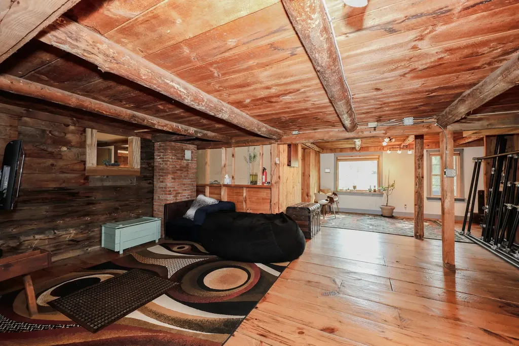 67 Candia Road Deerfield NH 03033