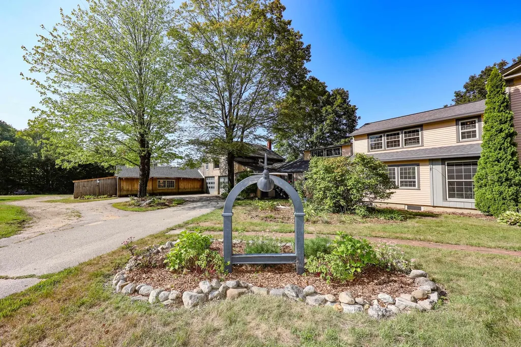 67 Candia Road Deerfield NH 03033