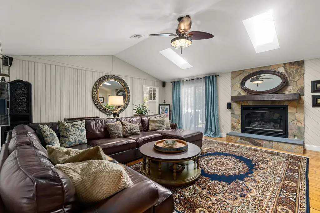 6 Isaac Lucas Circle Dover NH 03820