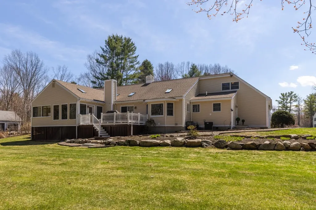 6 Isaac Lucas Circle Dover NH 03820
