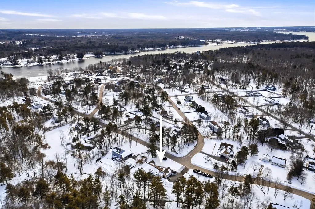 6 Isaac Lucas Circle Dover NH 03820