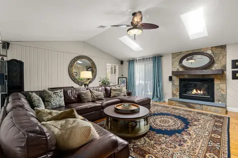 6 Isaac Lucas Circle Dover NH 03820
