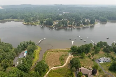 6 Isaac Lucas Circle Dover NH 03820