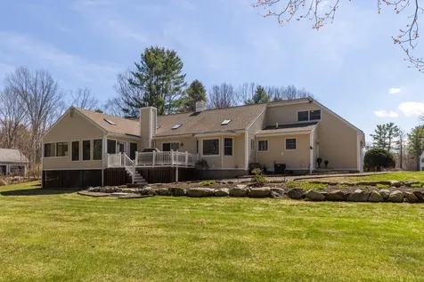 6 Isaac Lucas Circle Dover NH 03820