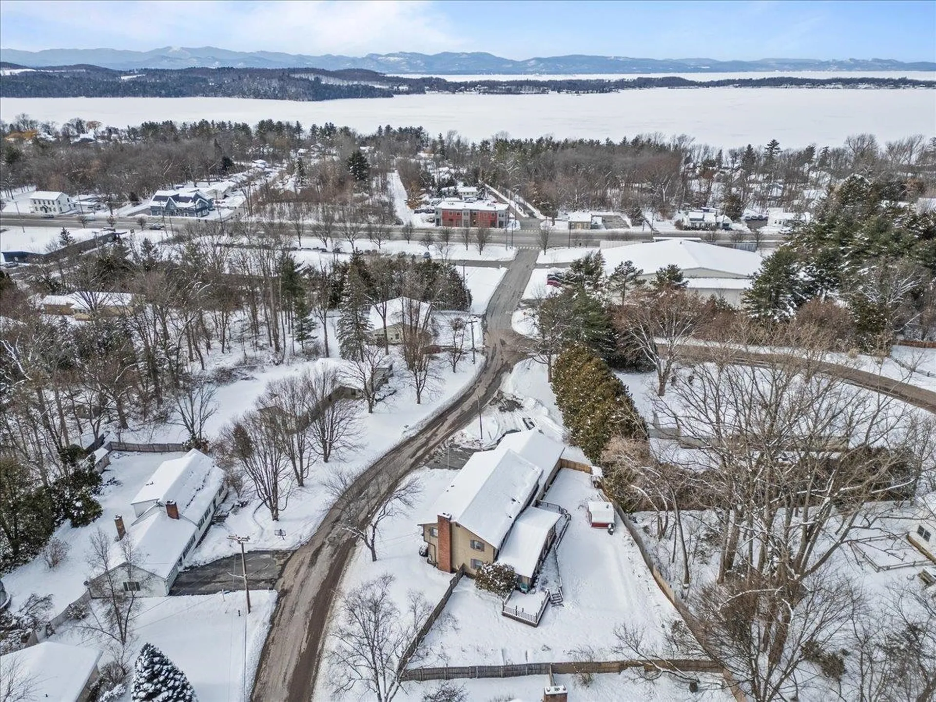 109 Juniper Ridge Shelburne VT 05445