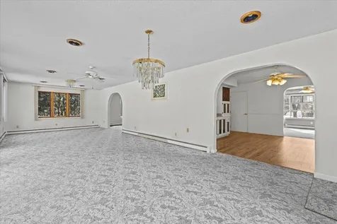 109 Juniper Ridge Shelburne VT 05445