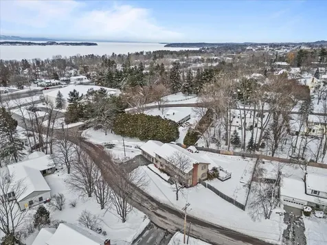 109 Juniper Ridge Shelburne VT 05445