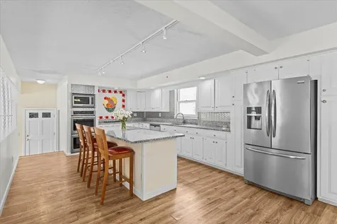 109 Juniper Ridge Shelburne VT 05445