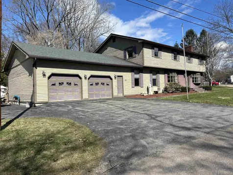 109 Juniper Ridge Shelburne VT 05445