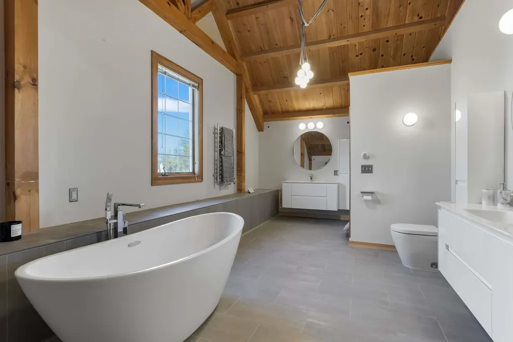 263 Long Sands Road York ME 03909-1266