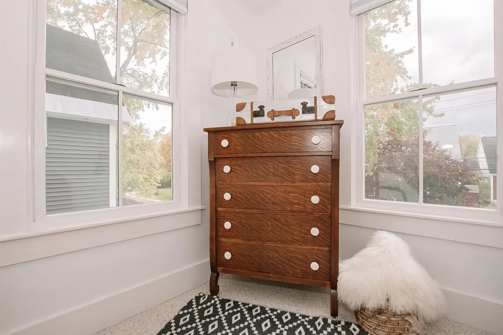 51 High Street Ludlow VT 05149