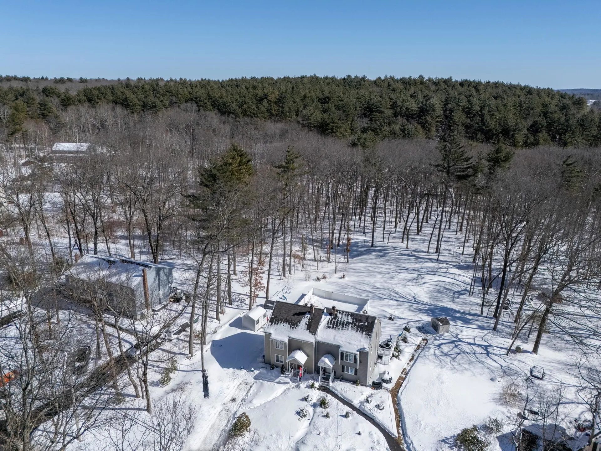 11 Pingree Hill Road Derry NH 03038