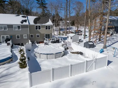 11 Pingree Hill Road Derry NH 03038