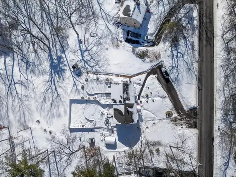 11 Pingree Hill Road Derry NH 03038