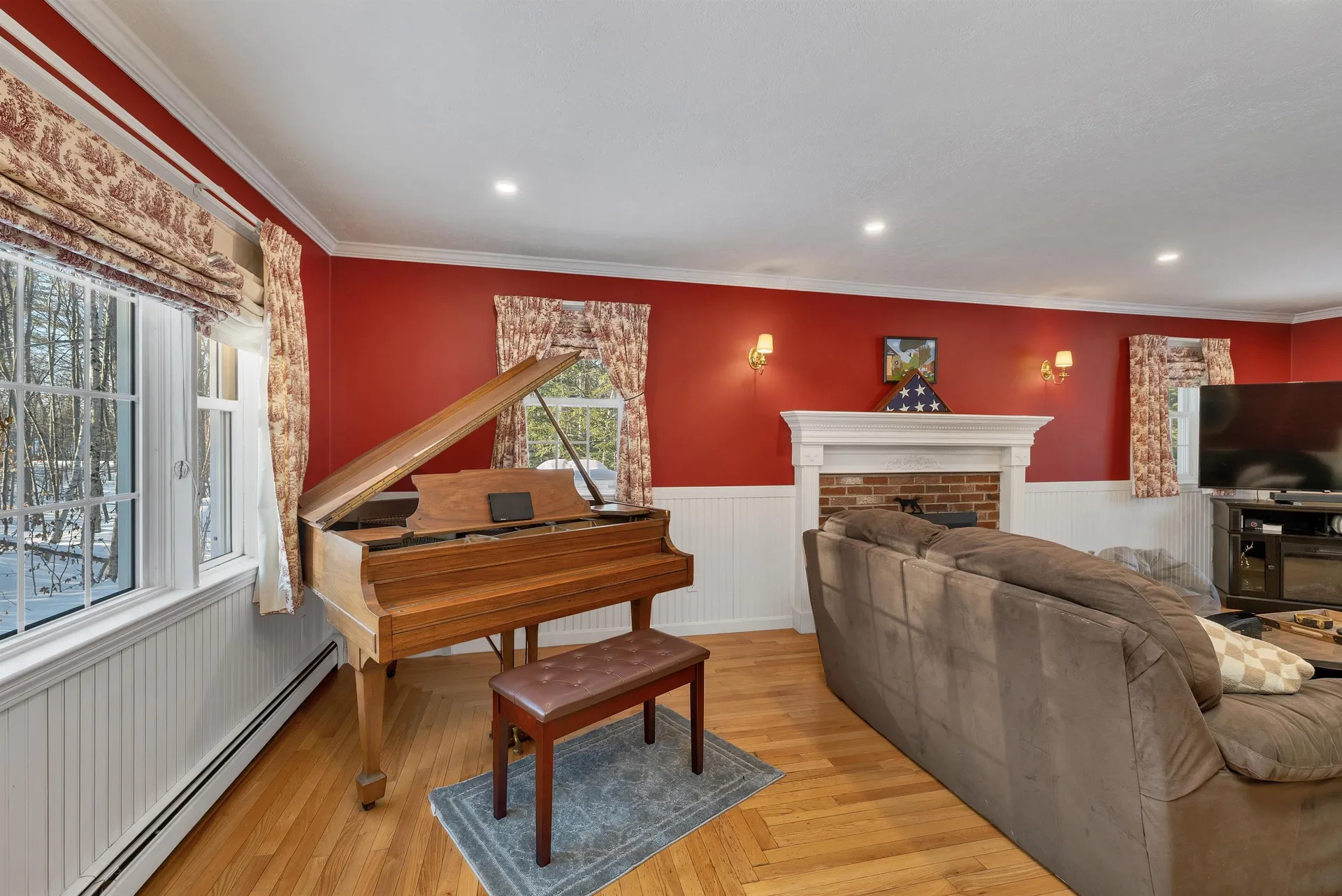 22 Nancy Court Alton NH 03809