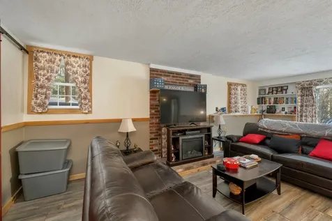 22 Nancy Court Alton NH 03809