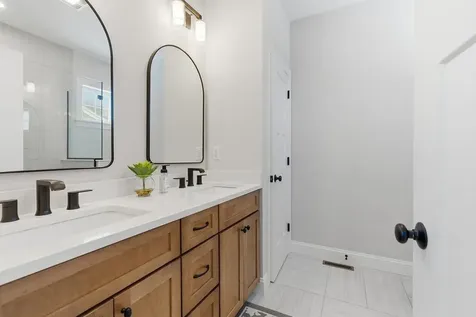 17 Sage Drive Hampton NH 03842