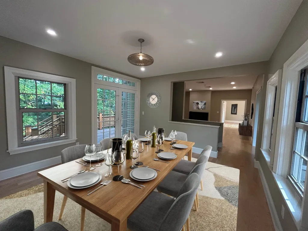 81 Front Street Exeter NH 03833