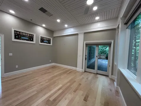 81 Front Street Exeter NH 03833