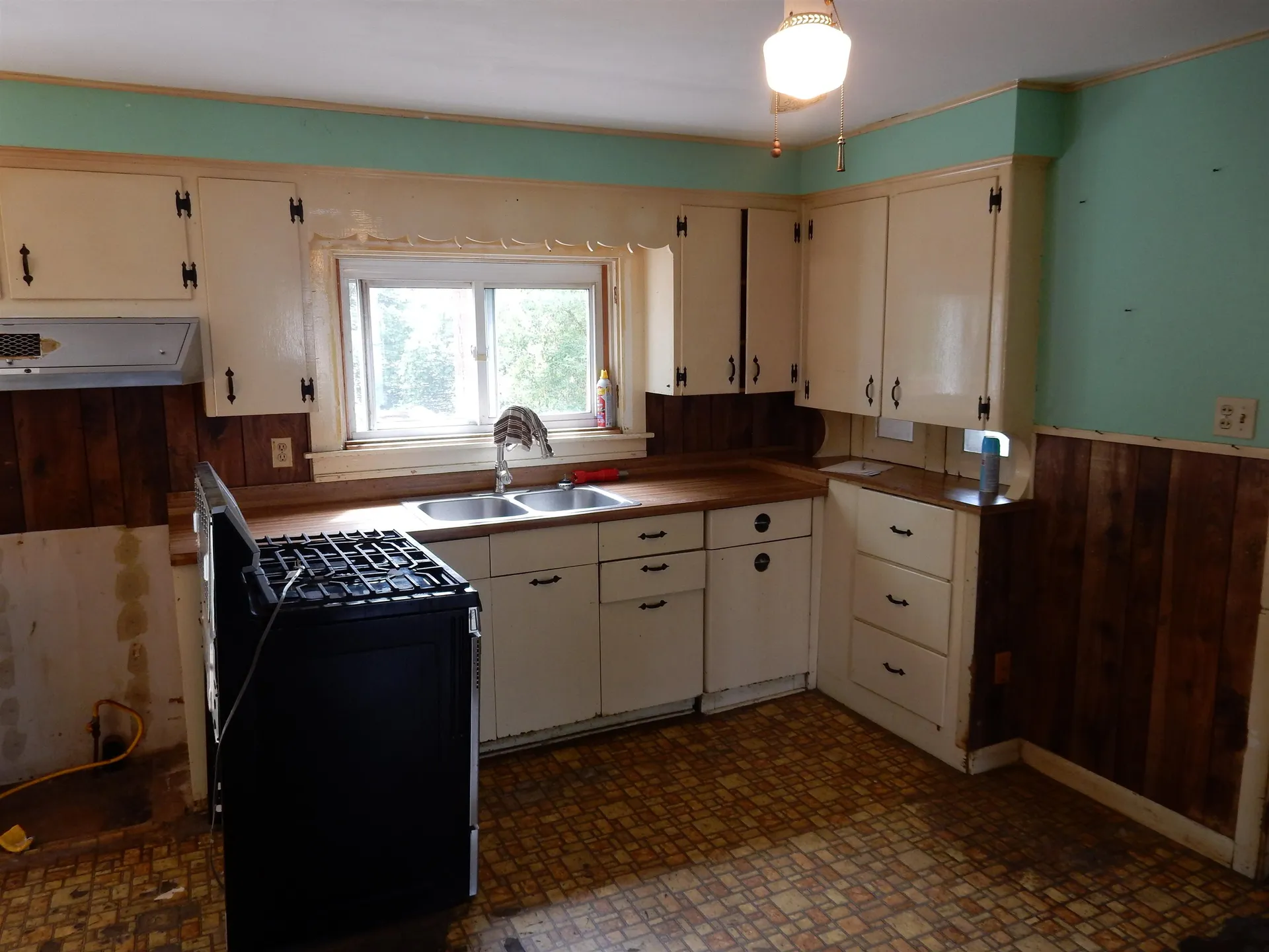 594 E Main Street Newport City VT 05855