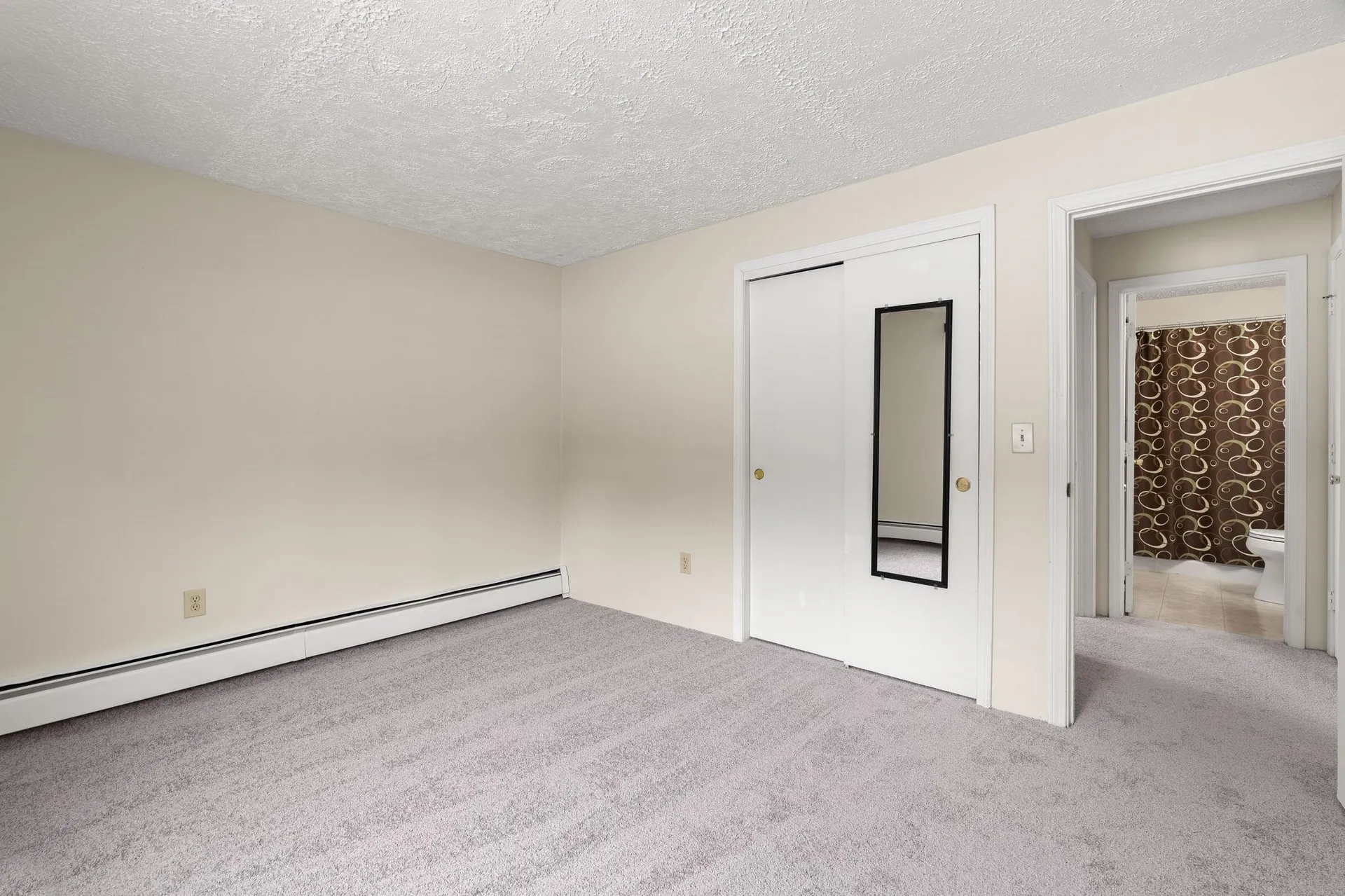 555 Calef Road Manchester NH 03103